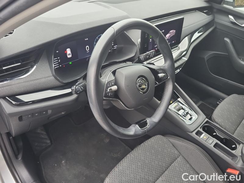  Skoda  Octavia  Lim. (NX3)(2020) Oct.1.5 e-TEC 110 Style AT #7