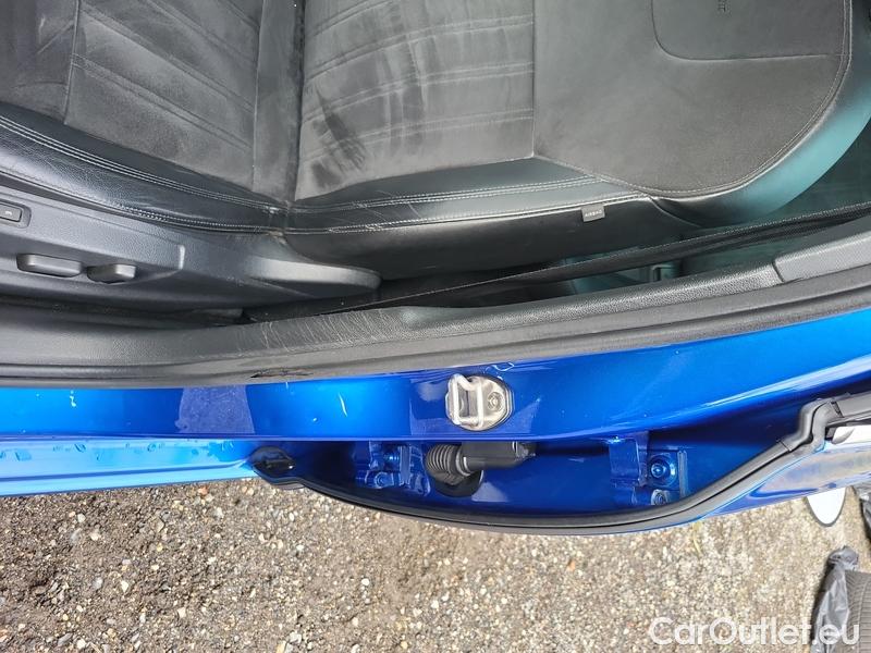  Skoda  Octavia  Combi  (5E5)(03.2017->) Co1.5TSI 110 L&K AT #12