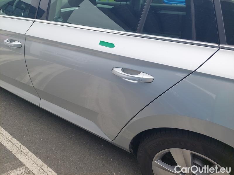  Skoda  Superb  Combi (3V5)(2015) Sup.C.FL2.0TDI 110 Ambition AT #9