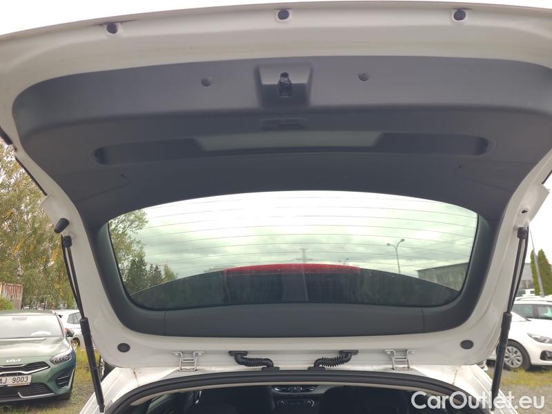  Hyundai  i30  (PD)(01.2017  ->)  kom.1.5T-GDI Smart 5d #7