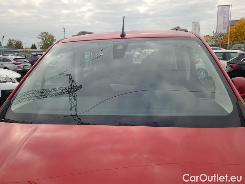  Peugeot  RIFTER   (06.2018->)  1.5BHDi 130 Allur.LO.AT #1