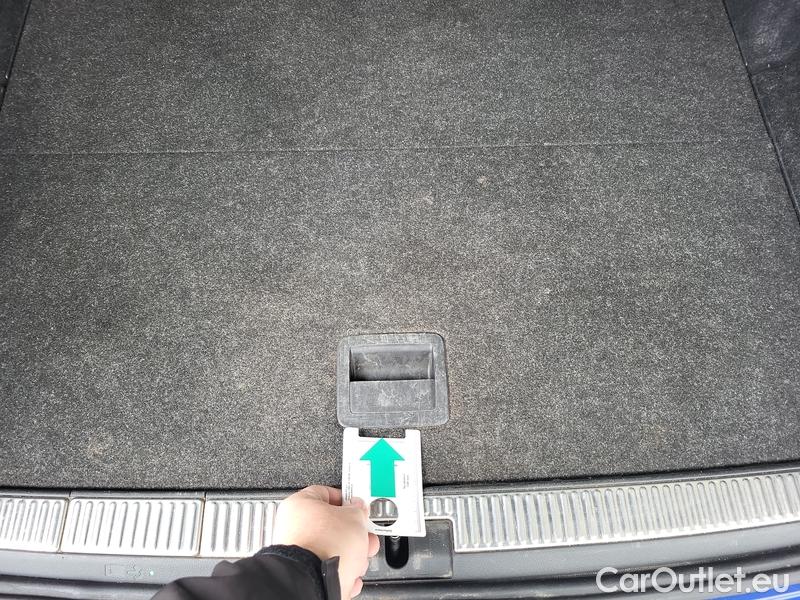  Skoda  Superb  Combi (3V5)(2015) Sup.C.FL2.0TDI 110 L&K #18