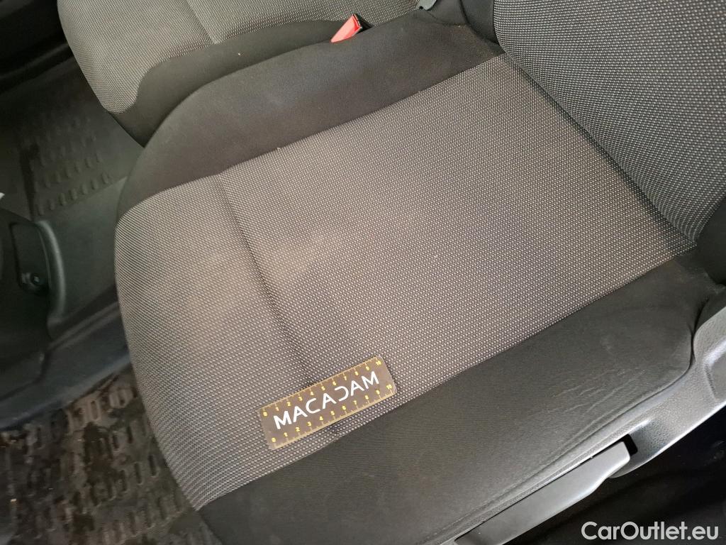  Citroen  Berlingo  Fourgon Club XL 950 1.5 BlueHDi 130CV BVA8 E6dT #9