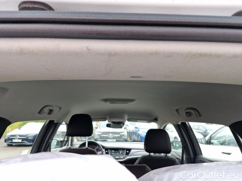  Opel  Astra  K Sports Tourer (2015) ST 1.5CDTi 77 Edition 5d #18