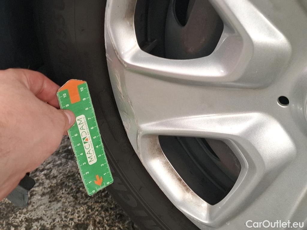  Ford  Transit  Courier Trend 1.5 #19