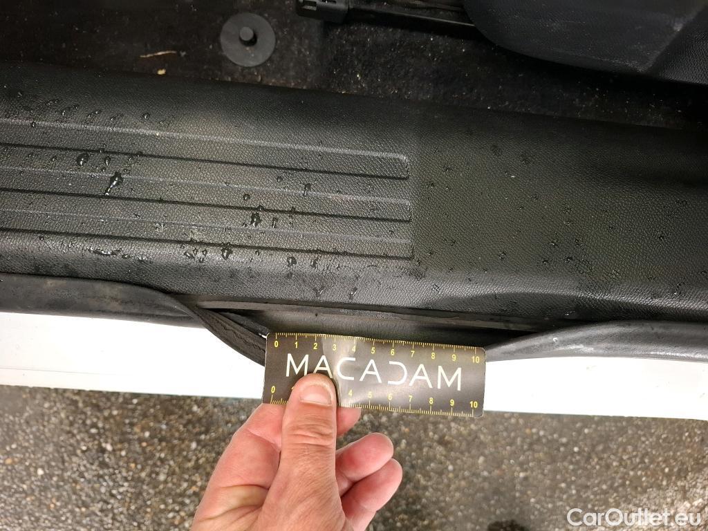  Citroen  C4  Berline Feel Nav Business R 1.5 BlueHDI 110CV BVM6 E6d #9