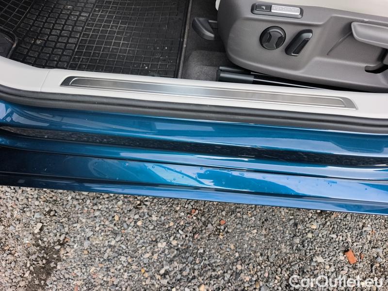  Volkswagen  Passat  Variant (CB5) (2019) Pas.Var.2.0TDI 110 Elegance AT #7