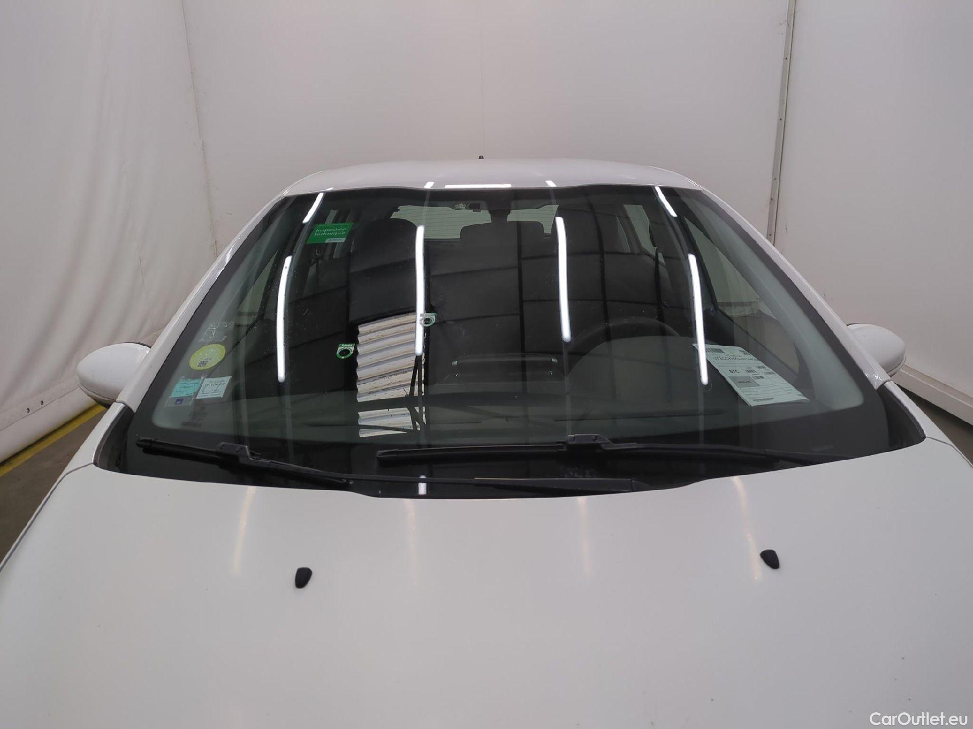  Peugeot  208 PEUGEOT  Affaire VU 5p Berline BlueHDi 100 ¤6.c S&S PREMIUM PACK #43