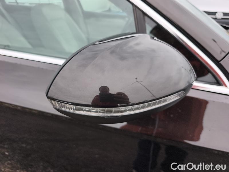  Volkswagen  Passat  Variant (CB5) (2019) Pas.Var.2.0TDI 140 Elegance AT #36