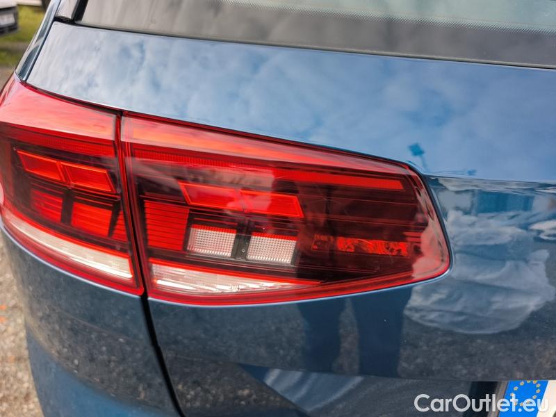  Volkswagen  Passat  Variant (CB5) (2019) Pas.Var.2.0TDI 110 Elegance AT #14