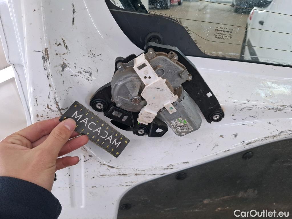  Citroen  Berlingo  Fourgon Club L2 (Long) 1.6 BlueHDi 100CV BVM5 E6 #37