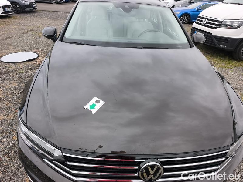  Volkswagen  Passat  Variant (CB5) (2019) Pas.Var.2.0TDI 140 Elegance AT #1