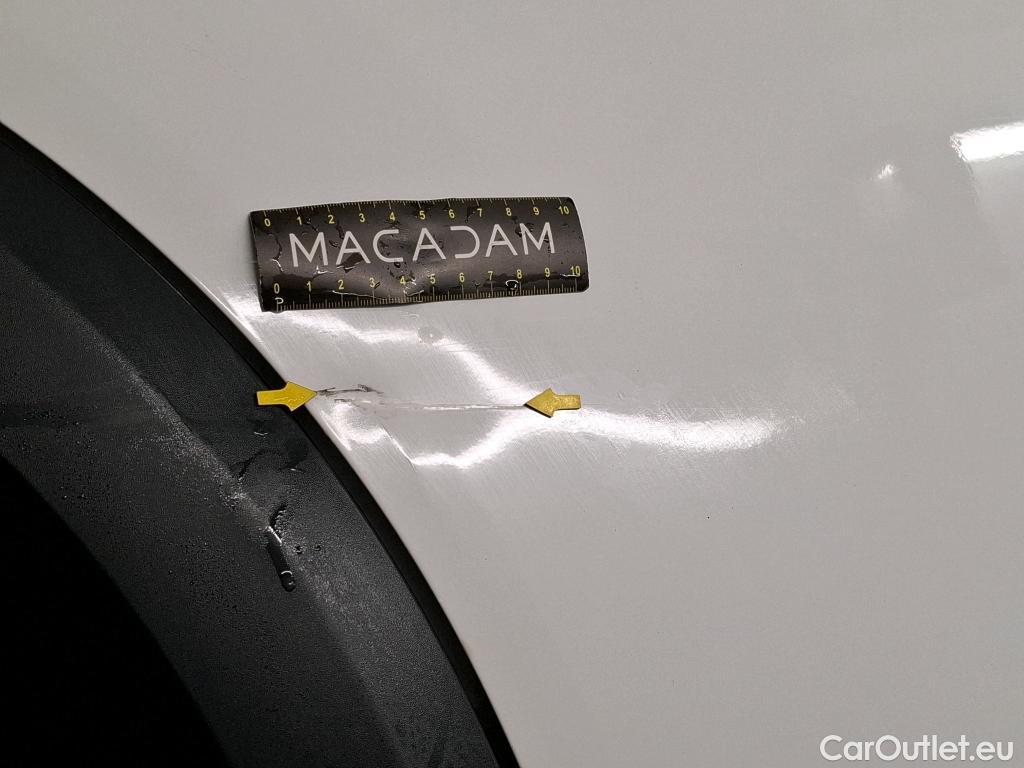  Citroen  C4  Berline Feel Nav Business R 1.5 BlueHDI 110CV BVM6 E6d #2