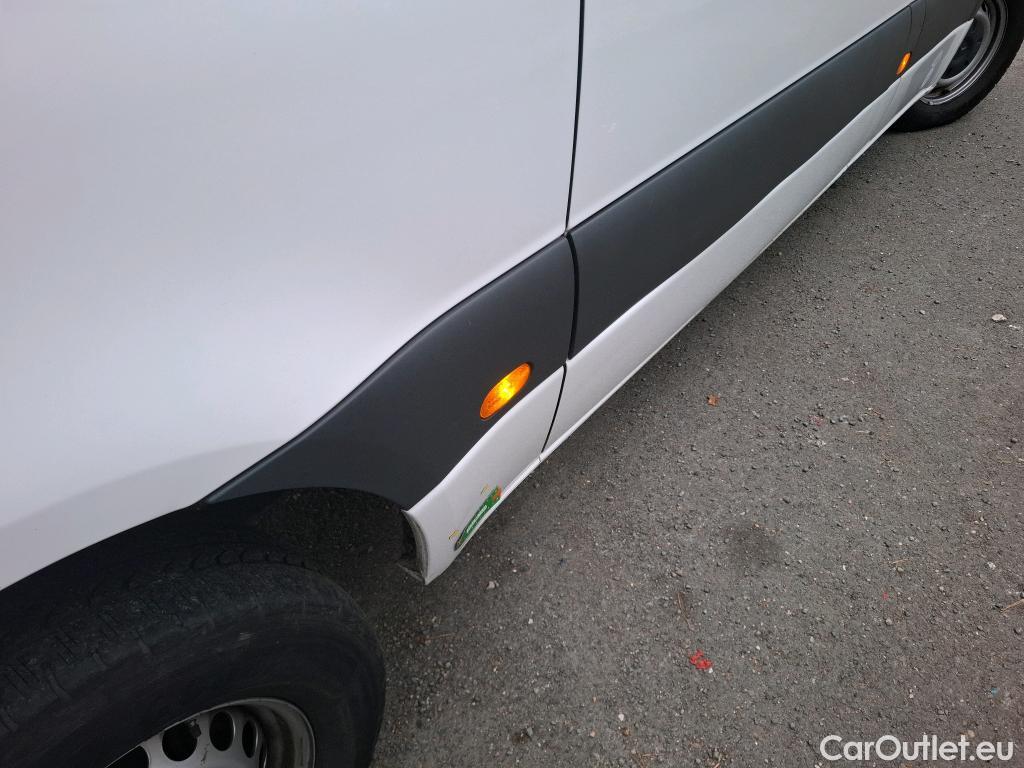  Mercedes  Sprinter MERCEDES-BENZ  / 2018 / 4P / Fourgon tôlé 317 FG 37 3,5t PRO Prop Léger #22