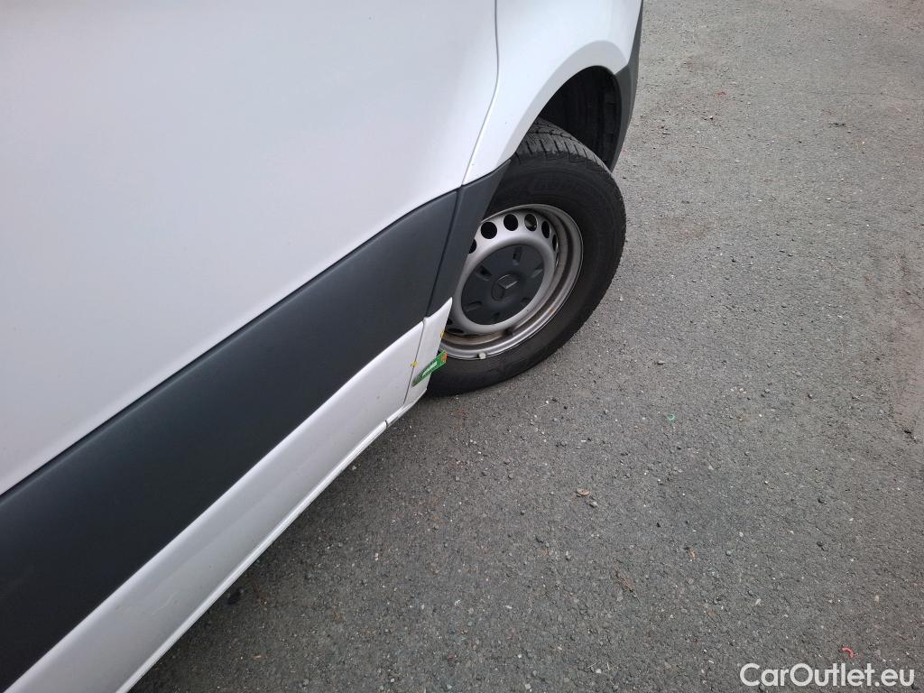  Mercedes  Sprinter MERCEDES-BENZ  / 2018 / 4P / Fourgon tôlé 317 FG 37 3,5t PRO Prop Léger #14