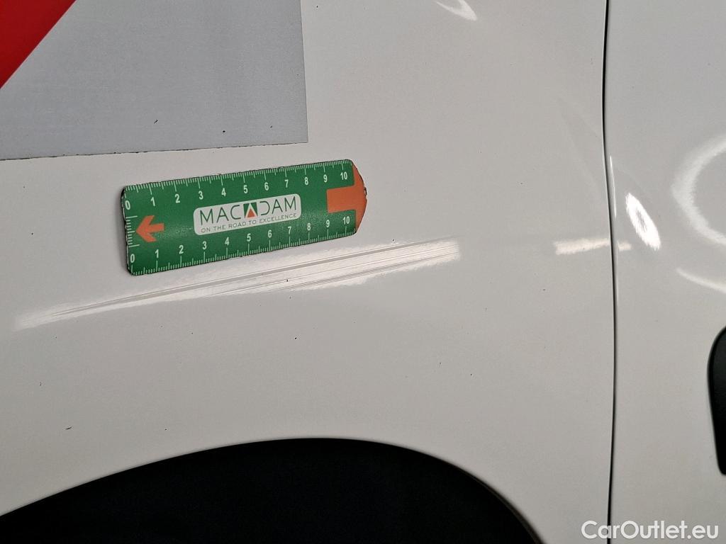  Citroen  Berlingo CITROEN  VU 3p Fourgonnette BlueHDi 100 BVM Club M #3