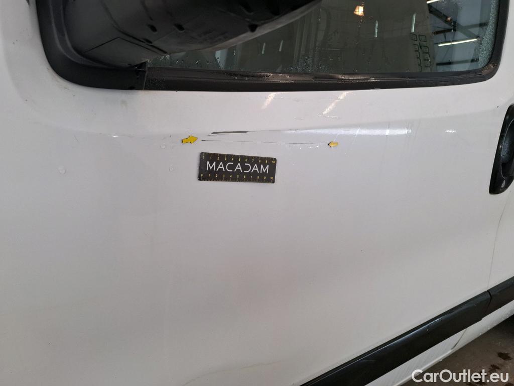  Fiat  Fiorino FIAT  / 2016 / 4P / Fourgonnette 1.3 Multijet 95 Pro Lounge #9