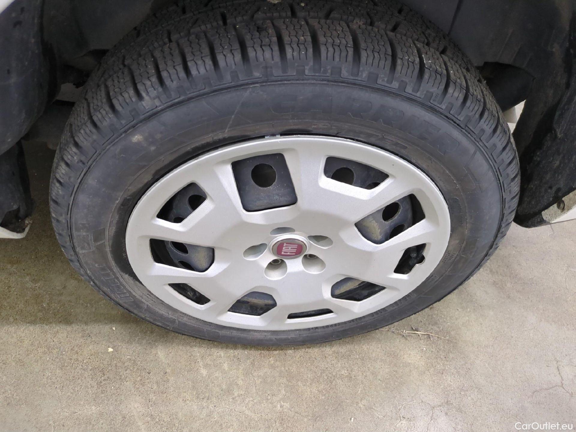  Fiat  Doblo FIAT Doblò Cargo VU 4p Fourgonnette Maxi 1.4 GNV Tjet 120 Pack Pro. #12