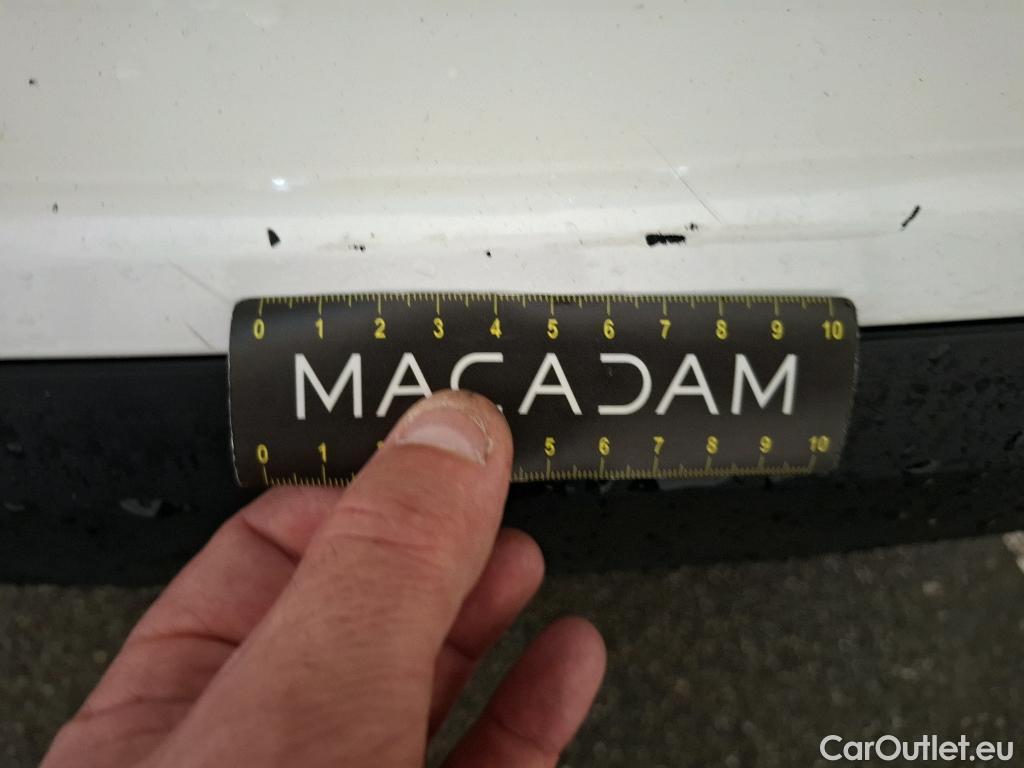  Citroen  C4  Berline Feel Nav Business R 1.5 BlueHDI 110CV BVM6 E6d #23