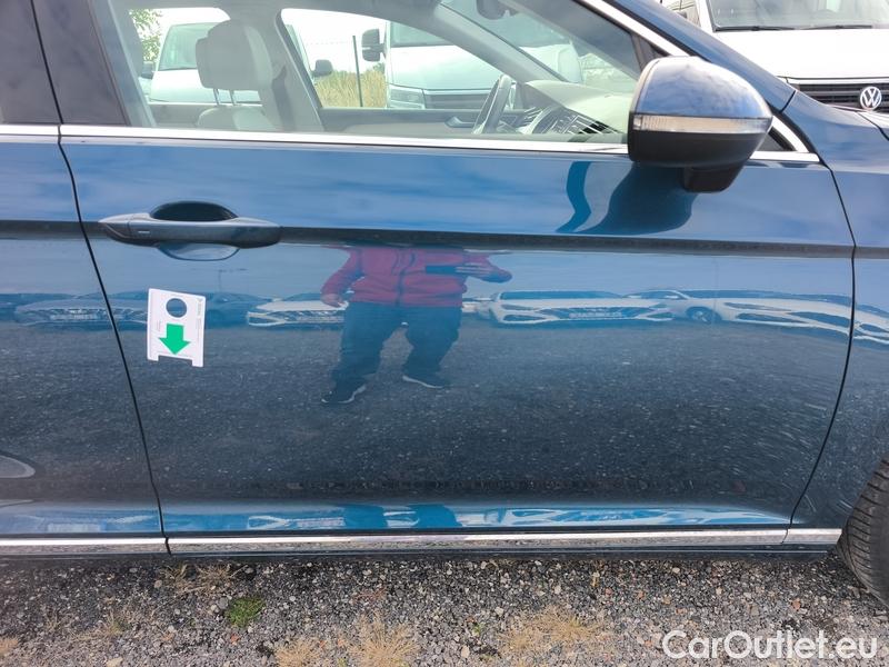  Volkswagen  Passat  Variant (CB5) (2019) Pas.Var.2.0TDI 110 Elegance AT #22