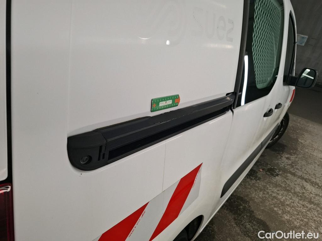  Citroen  Berlingo CITROEN  VU 3p Fourgonnette BlueHDi 100 BVM Club M #12