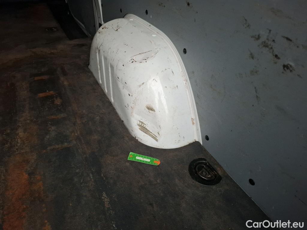  Mercedes  Sprinter MERCEDES-BENZ  / 2018 / 4P / Fourgon tôlé 317 FG 37 3,5t PRO Prop Léger #32