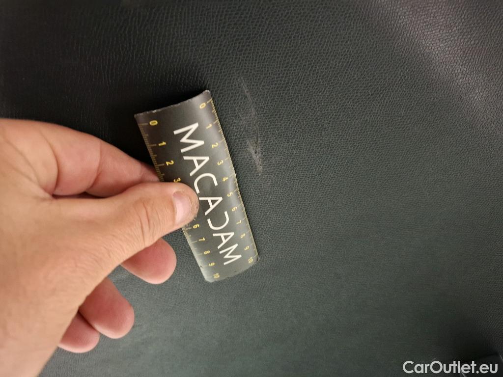  Citroen  C4  Berline Feel Nav Business R 1.5 BlueHDI 110CV BVM6 E6d #18