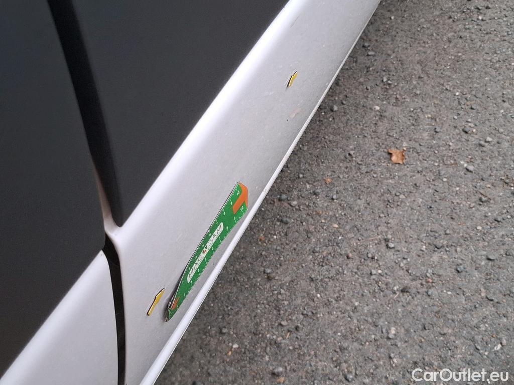  Mercedes  Sprinter MERCEDES-BENZ  / 2018 / 4P / Fourgon tôlé 317 FG 37 3,5t PRO Prop Léger #6