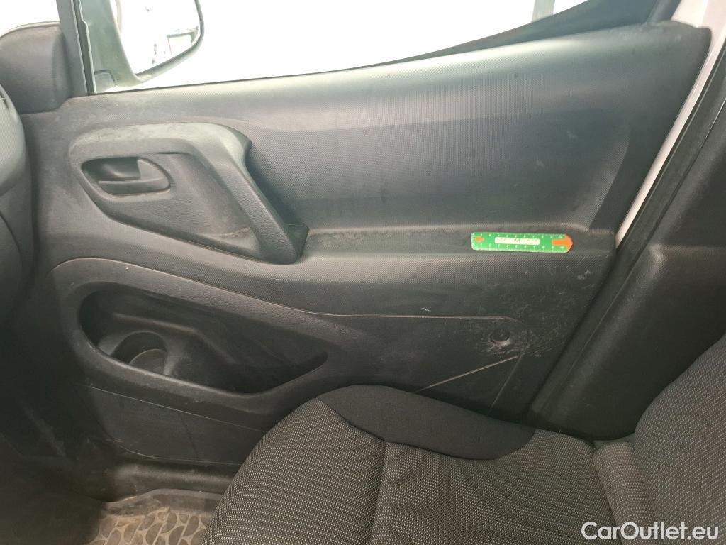  Citroen  Berlingo CITROEN  VU 3p Fourgonnette BlueHDi 100 BVM Club M #10