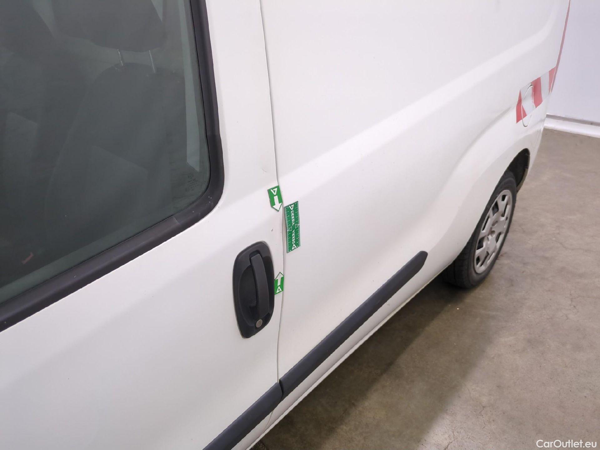  Fiat  Doblo FIAT Doblò Cargo VU 4p Fourgonnette Maxi 1.4 GNV Tjet 120 Pack Pro. #24