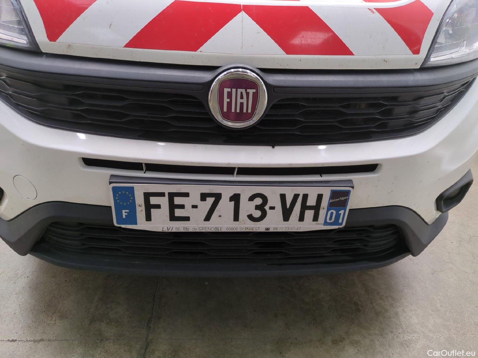  Fiat  Doblo FIAT Doblò Cargo VU 4p Fourgonnette Maxi 1.4 GNV Tjet 120 Pack Pro. #19