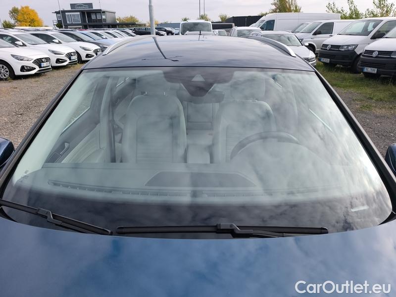  Volkswagen  Passat  Variant (CB5) (2019) Pas.Var.2.0TDI 110 Elegance AT #3