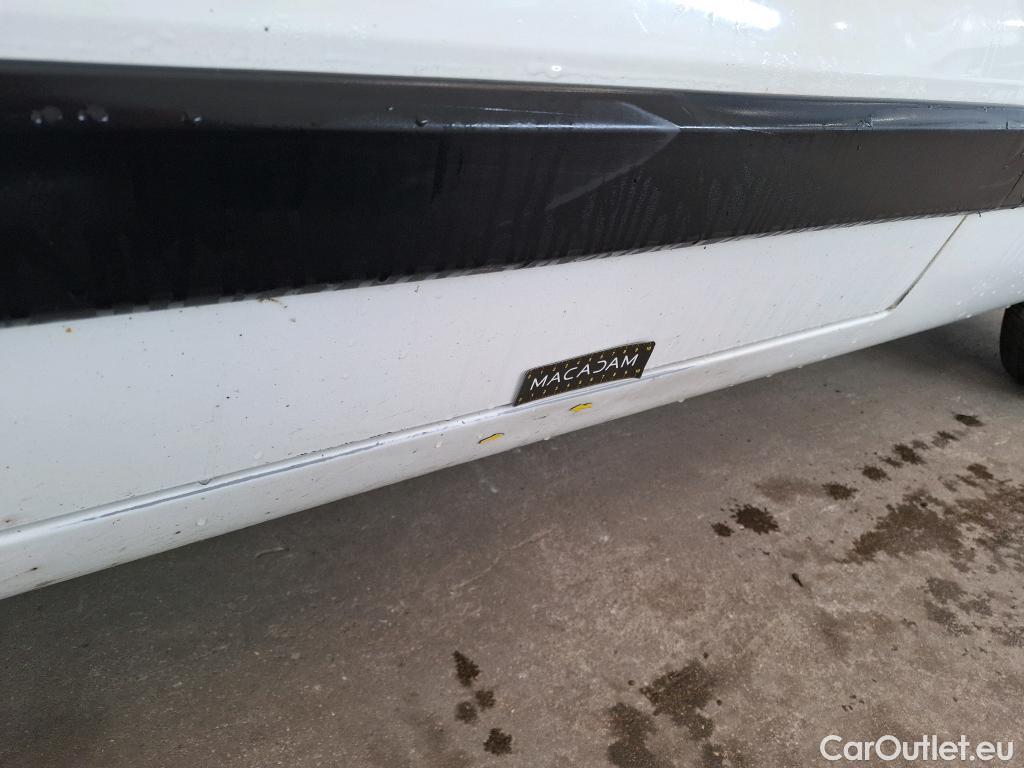  Fiat  Fiorino FIAT  / 2016 / 4P / Fourgonnette 1.3 Multijet 95 Pro Lounge #11