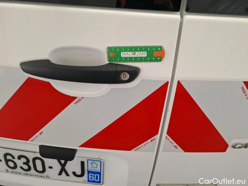  Citroen  Berlingo CITROEN  VU 3p Fourgonnette BlueHDi 100 BVM Club M #8