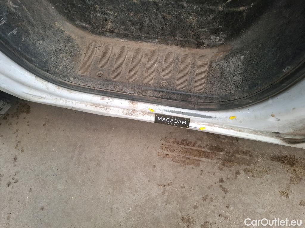  Renault  Master  Fourgon L3H2 3 5 Grand Confort dCi 135CV BVM6 7 Sieges E6dT #43