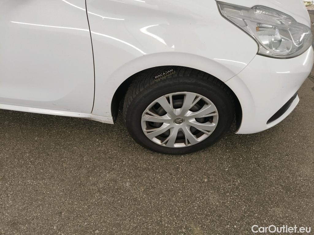  Peugeot  208  Affaire Premium Pack 1.6 HDi 75CV BVM5 E6 #28