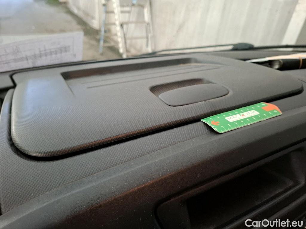  Renault  Master  III Fourgon L2H2 3 5 Grand Confort dCi 130CV BVM6 E6 #17