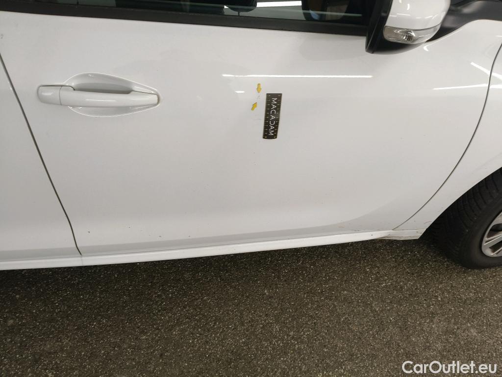  Peugeot  208  Affaire Premium Pack 1.6 HDi 75CV BVM5 E6 #59