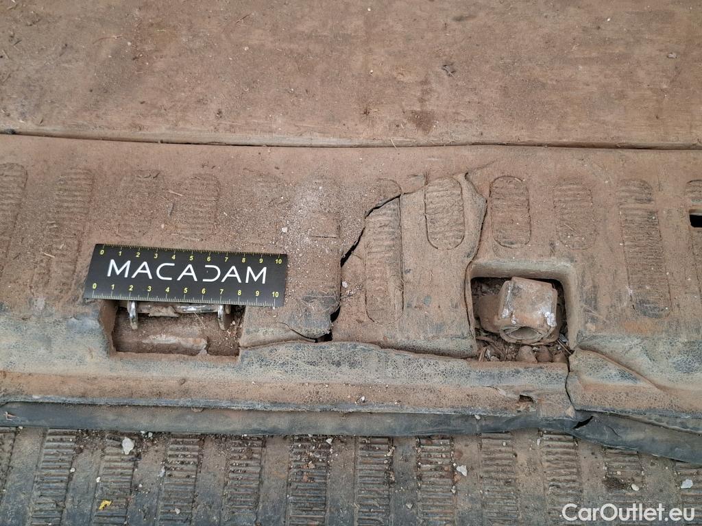  Renault  Master  Fourgon L3H2 3 5 Grand Confort dCi 135CV BVM6 7 Sieges E6dT #60