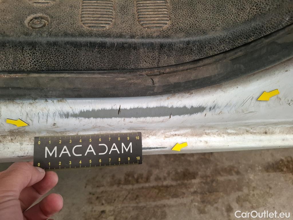  Renault  Master  Fourgon L3H2 3 5 Grand Confort dCi 135CV BVM6 7 Sieges E6dT #44