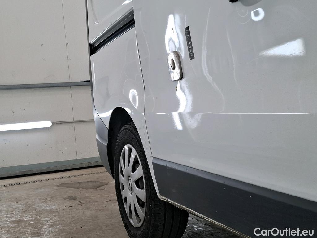  Renault  Trafic  Fourgon L1H1 1000 Confort 1.6 dCi 95CV BVM6 E6dT #33