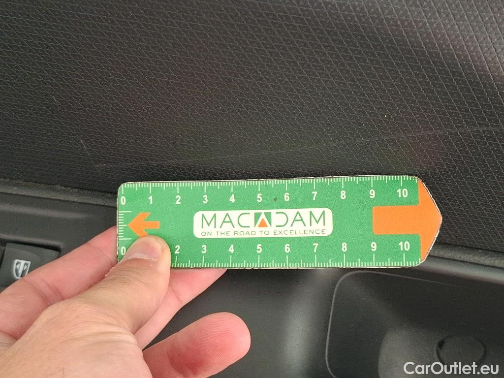  Renault  Clio  IV Air 1.5 dCi 75CV BVM5 E6 #18