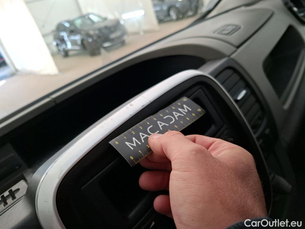  Renault  Trafic  Furgon Grand Confort L1H1 1200 1.6 dCi 125CV BVM6 E6 #15