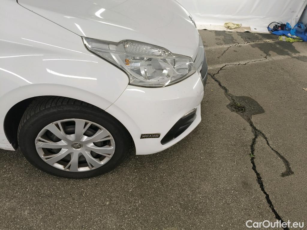  Peugeot  208  Affaire Premium Pack 1.6 HDi 75CV BVM5 E6 #8