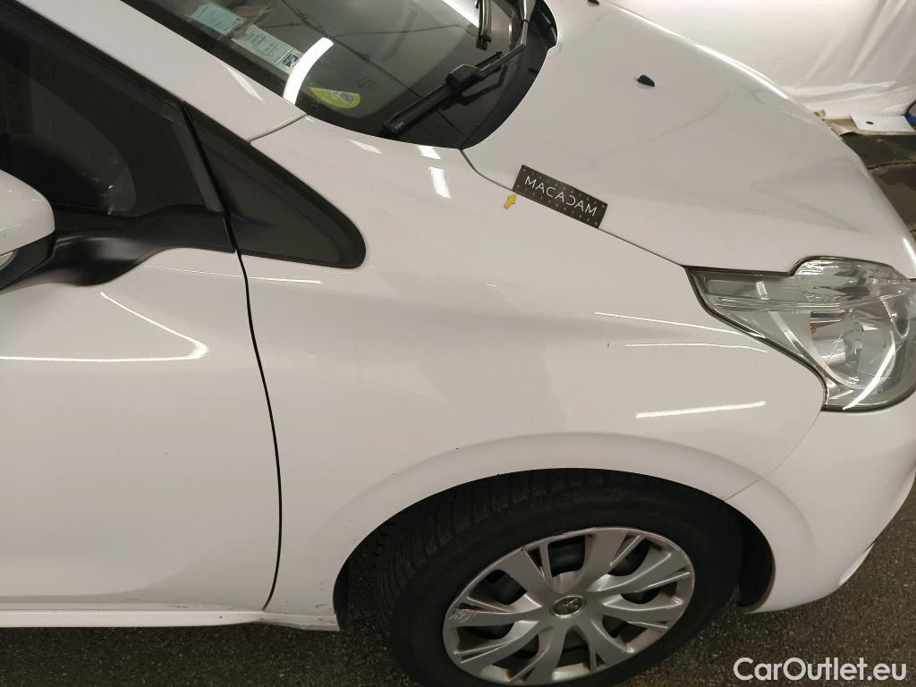  Peugeot  208  Affaire Premium Pack 1.6 HDi 75CV BVM5 E6 #63