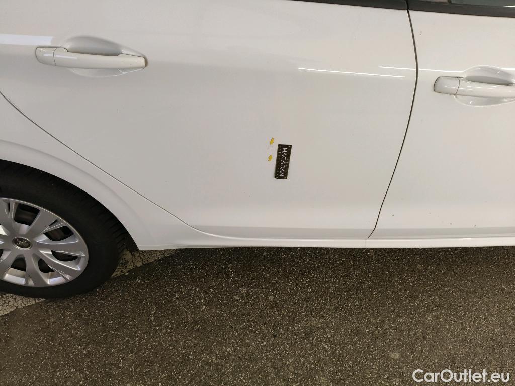  Peugeot  208  Affaire Premium Pack 1.6 HDi 75CV BVM5 E6 #53