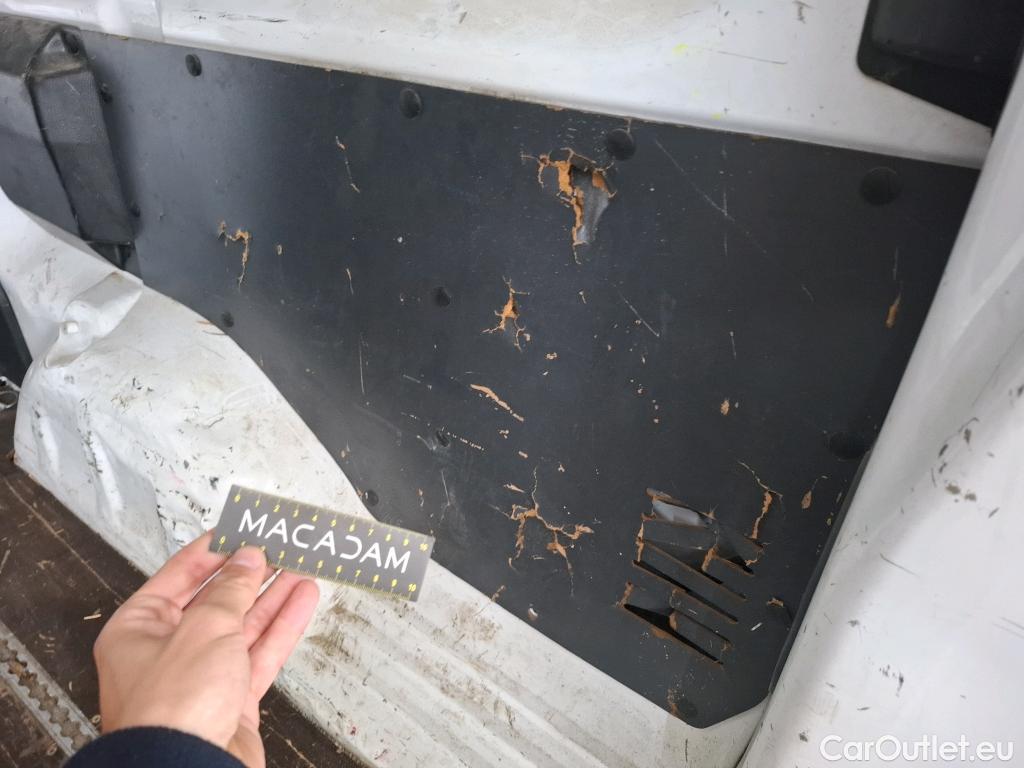  Peugeot  Expert  Fourgon Premium L3 2.0 HDi 120CV BVM6 E6dT #31