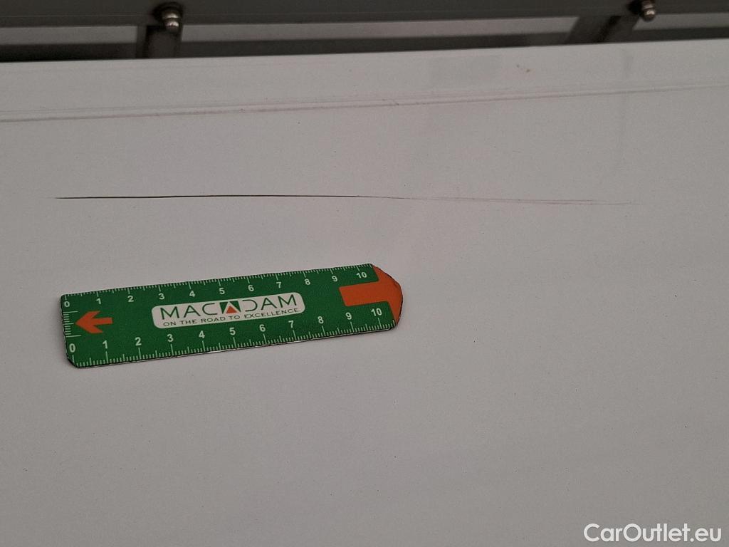  Renault  Master  III Fourgon L2H2 3 5 Grand Confort dCi 130CV BVM6 E6 #9