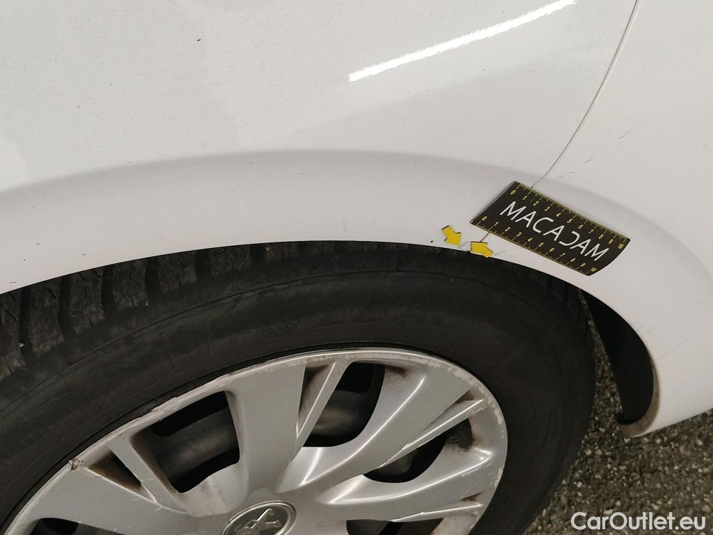  Peugeot  208  Affaire Premium Pack 1.6 HDi 75CV BVM5 E6 #67