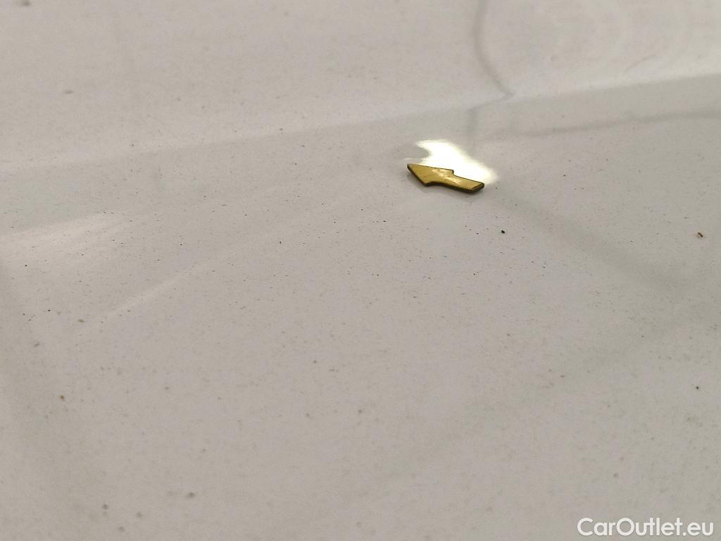  Peugeot  208  Affaire Premium Pack 1.6 HDi 75CV BVM5 E6 #24